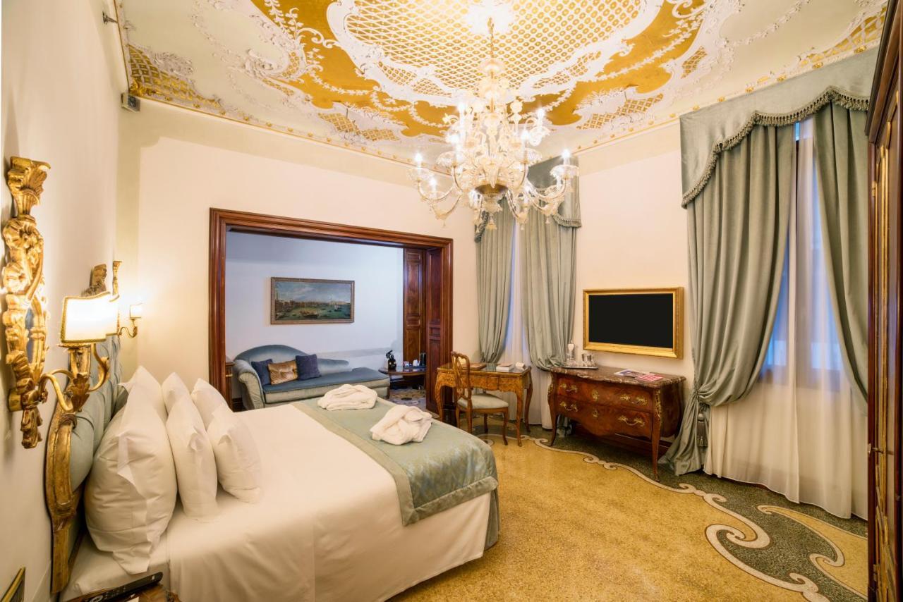 Hotel Ai Reali - Small Luxury Hotels Of The World Venedig Exteriör bild